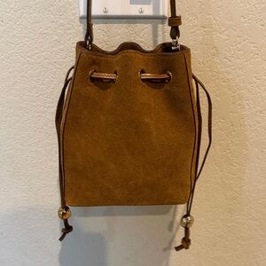 🤎 MADEWELL 🤎 Brown Suede Drawstring Shoulder Bucket Bag